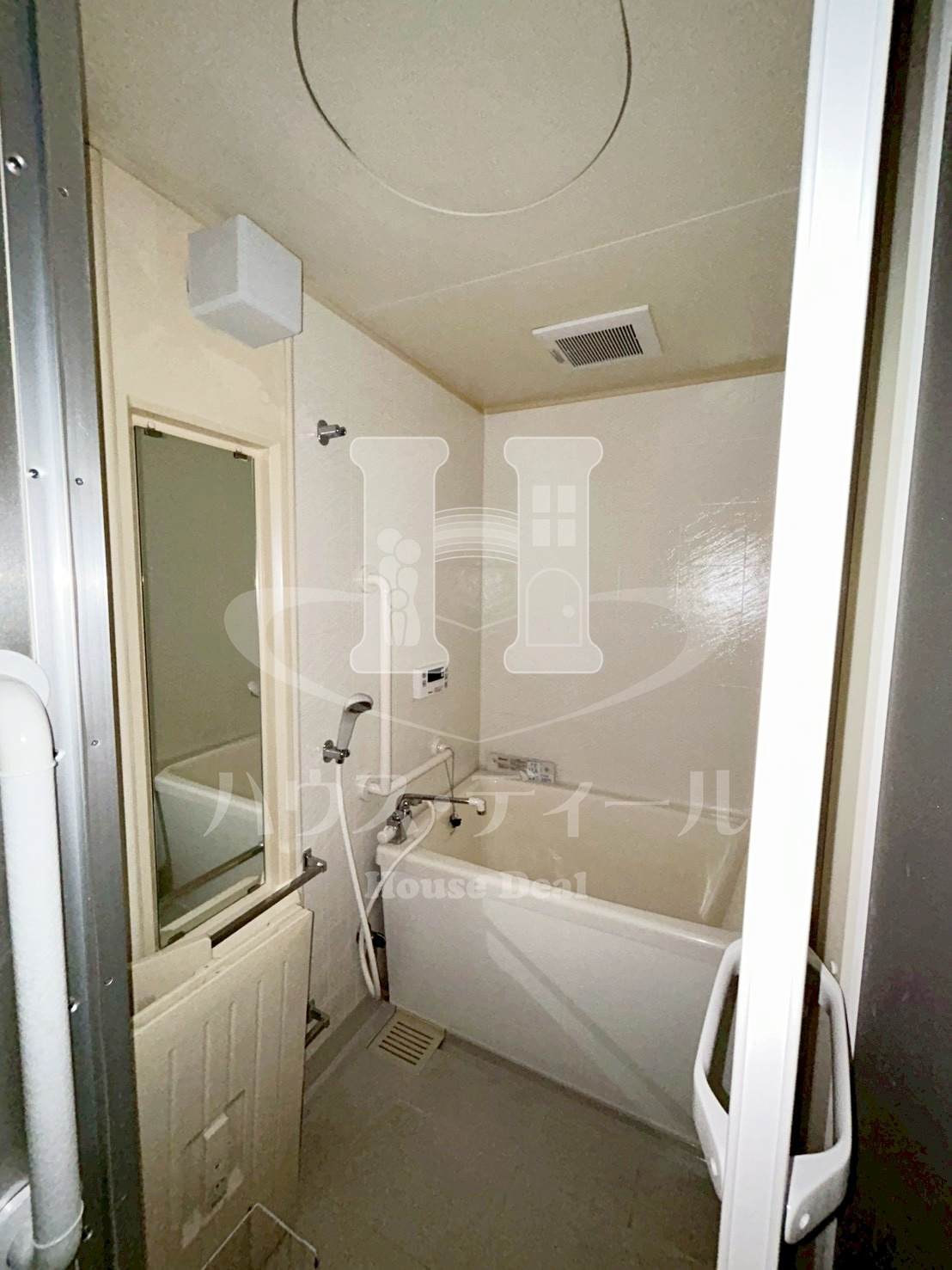 バス・シャワールーム　お風呂です