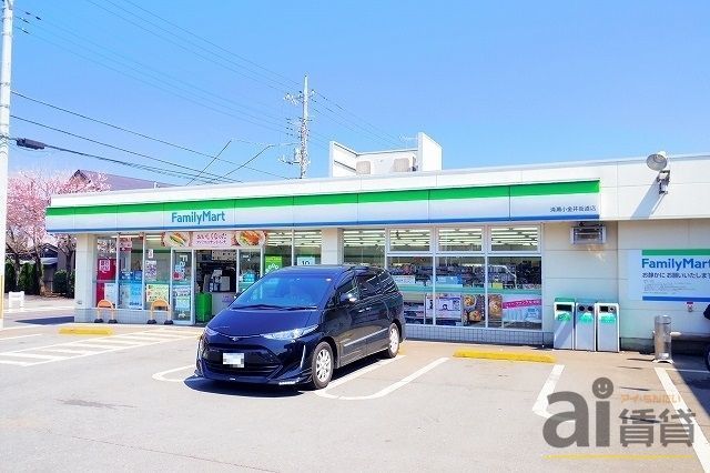 コンビニ　ファミリーマート清瀬小金井街道店（コンビニ）まで690m