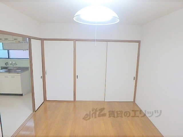 居室・リビング　洋室