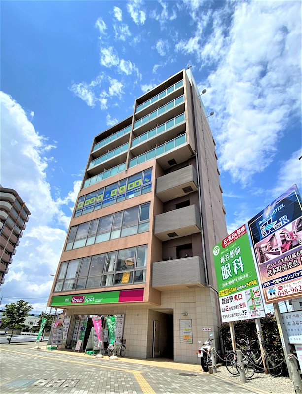 建物外観　越谷駅徒歩１分（８０ｍ）★女性限定オートロック付マンション