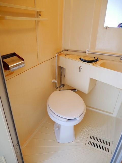 トイレ　トイレ