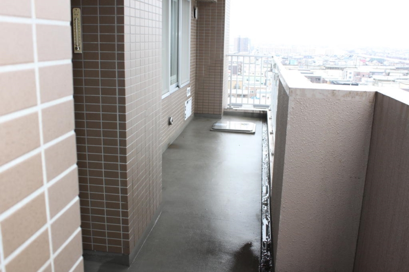 バルコニー　１号室タイプ、１１階部分の写真になります。