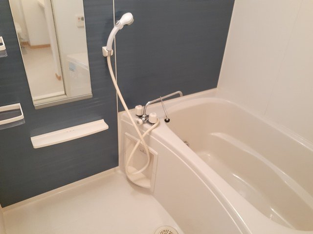 バス・シャワールーム　日々の暮らしに欠かせないお風呂です
