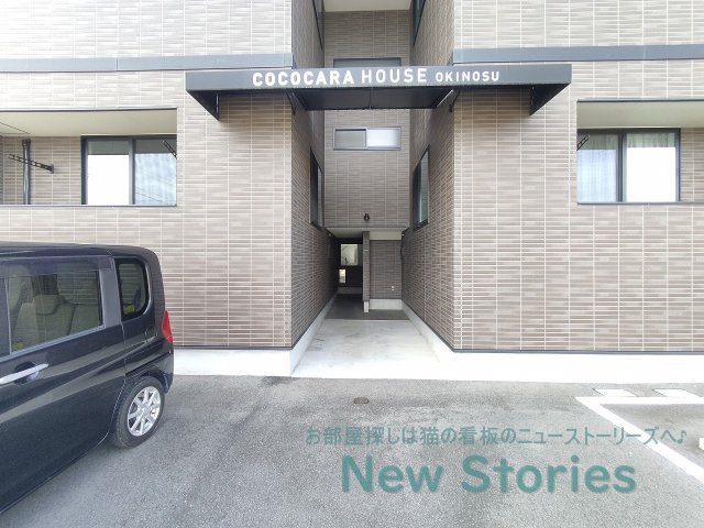 エントランス　建物の内部です