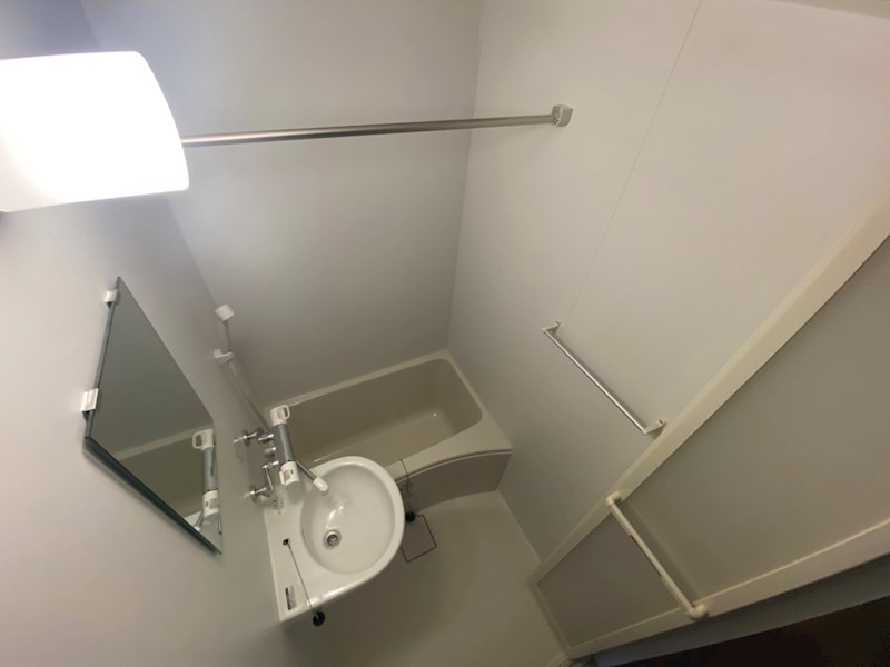 洗面設備　同一物件参考写真