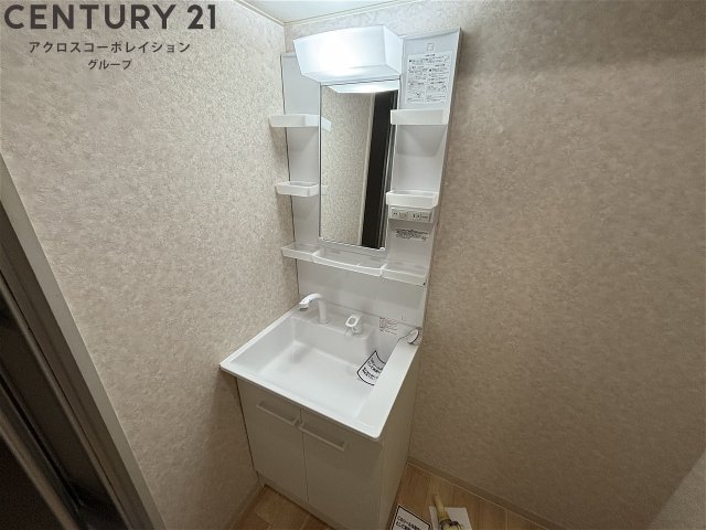 洗面設備　独立洗面台付きでおすすめです