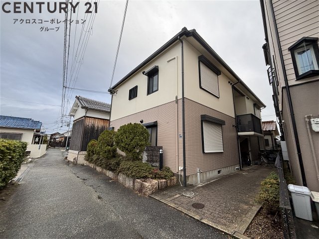 建物外観　TVモニターフォン付きで安心です