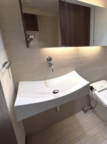 洗面設備　※別部屋参照写真