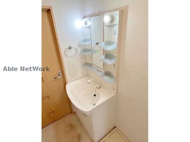 洗面設備　類似タイプ