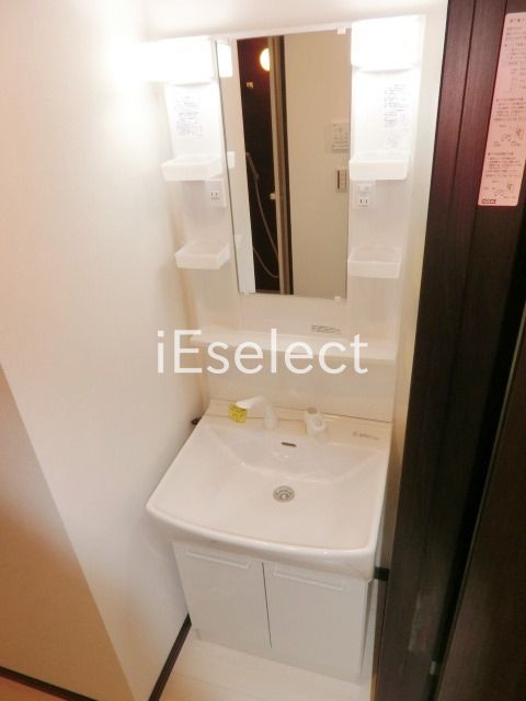 洗面設備　あると嬉しいですね。洗髪洗面化粧台