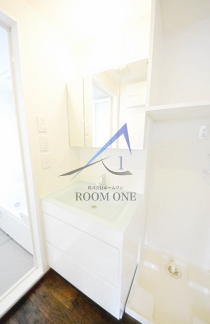 洗面設備　洗面台です。