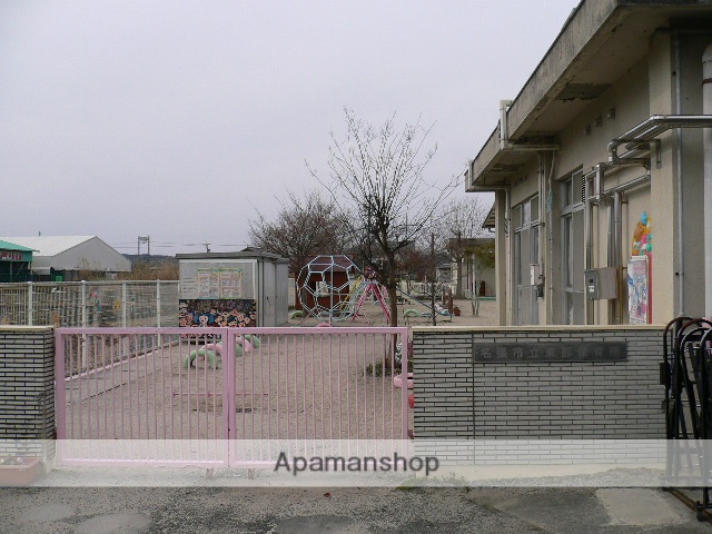 幼稚園・保育園　東部保育園（幼稚園・保育園）まで342m