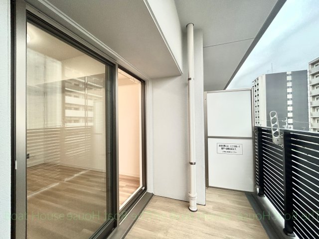 バルコニー　※同施工　類似タイプ