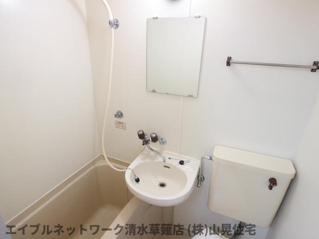 洗面設備　広い洗面スペース