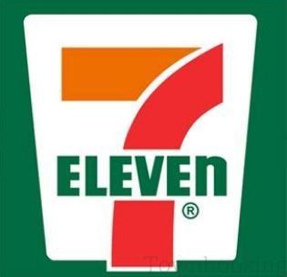 コンビニ　セブンイレブン中野鍋横店（コンビニ）まで240m