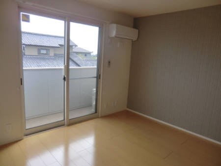 居室・リビング　反転同タイプ