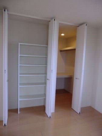 収納　反転同タイプ