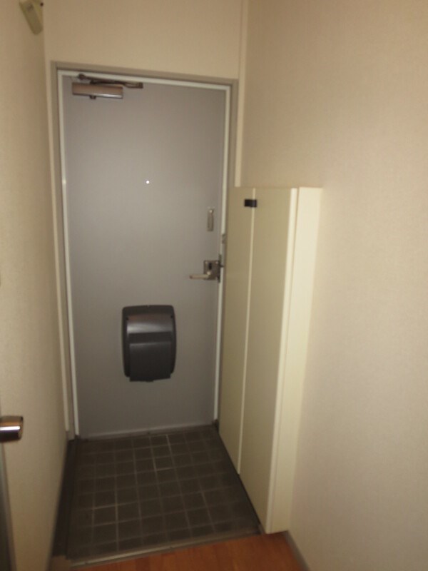 玄関　別部屋参考写真