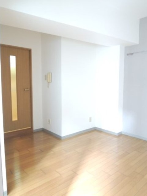 居室・リビング　フローリングのお部屋