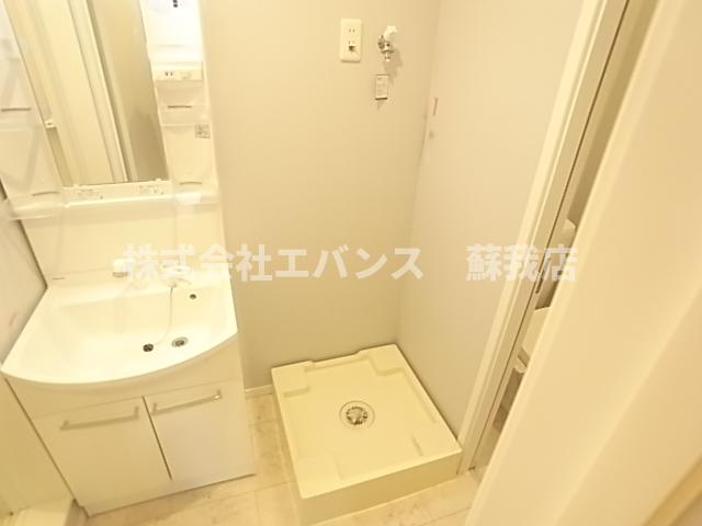 洗面設備　広い洗面スペース