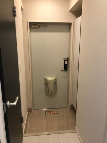 玄関　★お問い合わせはタウンハウジングまで★