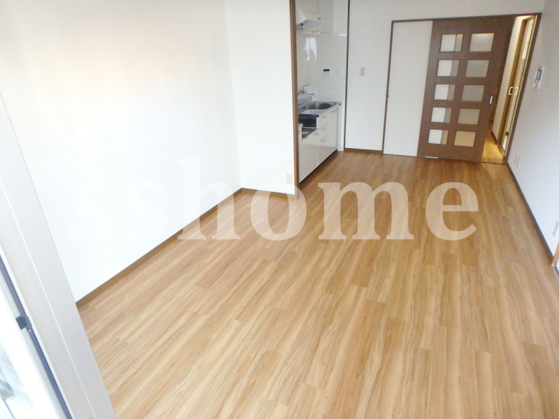 居室・リビング　きれいなお部屋です♪