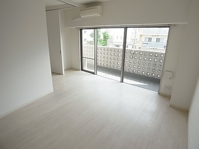 居室・リビング　リビングダイニングキッチン