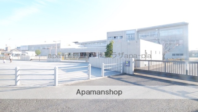 小学校　川越市立月越小学校（小学校）まで209m