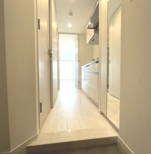 玄関　★見学予約受付中★