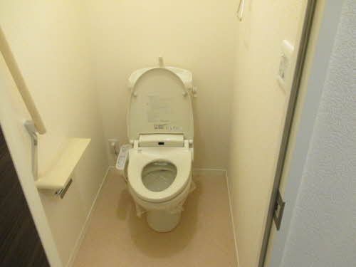 トイレ　トイレ