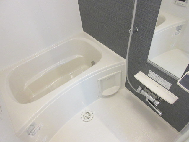 バス・シャワールーム　★追い焚き・乾燥機付きの浴室★