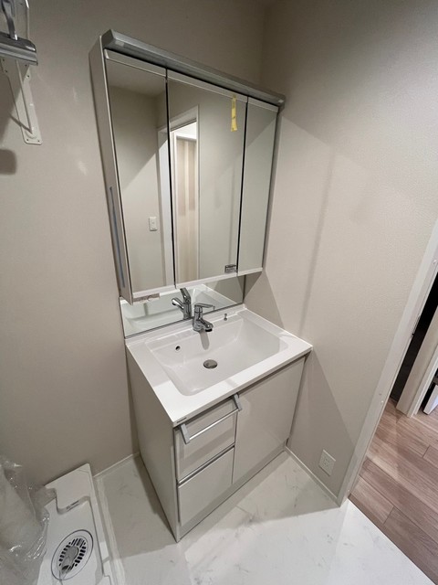 洗面設備　★独立洗面台・洗濯機置き場★