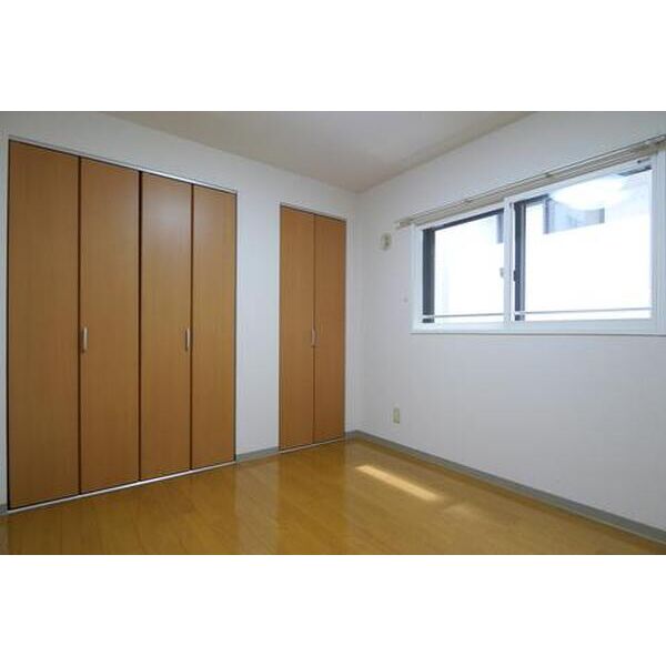 居室・リビング　きれいな洋室です