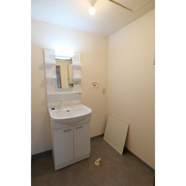 洗面設備　洗面所です