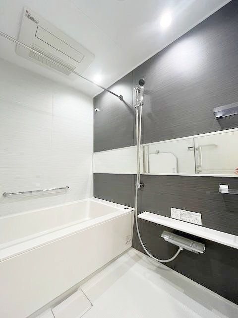 バス・シャワールーム　別部屋参考写真