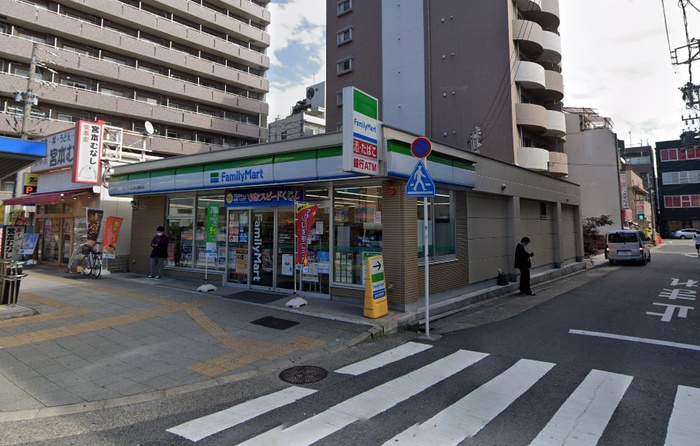 コンビニ　ファミリーマート名古屋大須観音店（コンビニ）まで180m