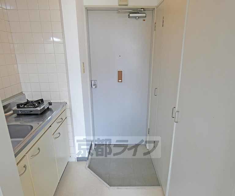 玄関　玄関です。