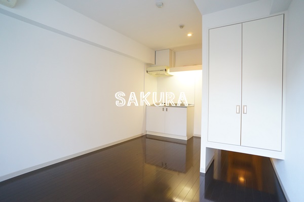 居室・リビング　使いやすい形の為、レイアウトを楽しめます♪