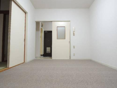 居室・リビング　?