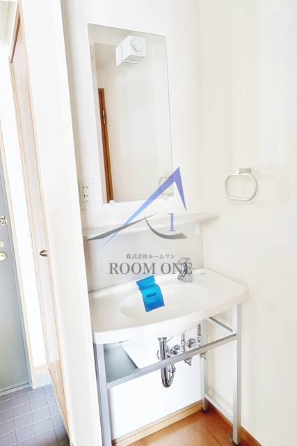 洗面設備　洗面台です。