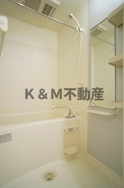 バス・シャワールーム　きれいなお風呂です