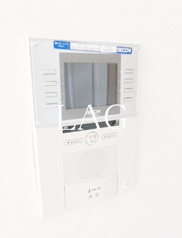 セキュリティ　モニターつきインターホンです。