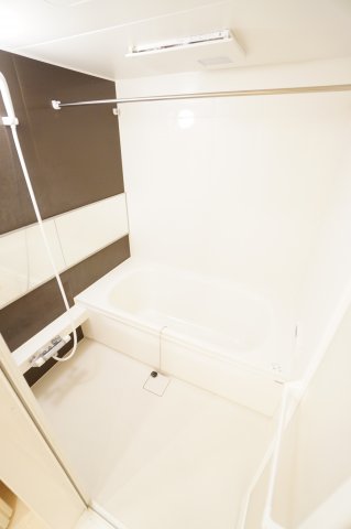 バス・シャワールーム　※同物件・同タイプの写真です。