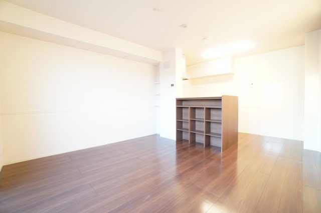 居室・リビング　※同物件・同タイプの写真です。