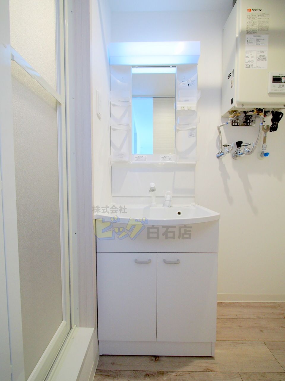 洗面設備　シャンプードレッサー完備しています♪