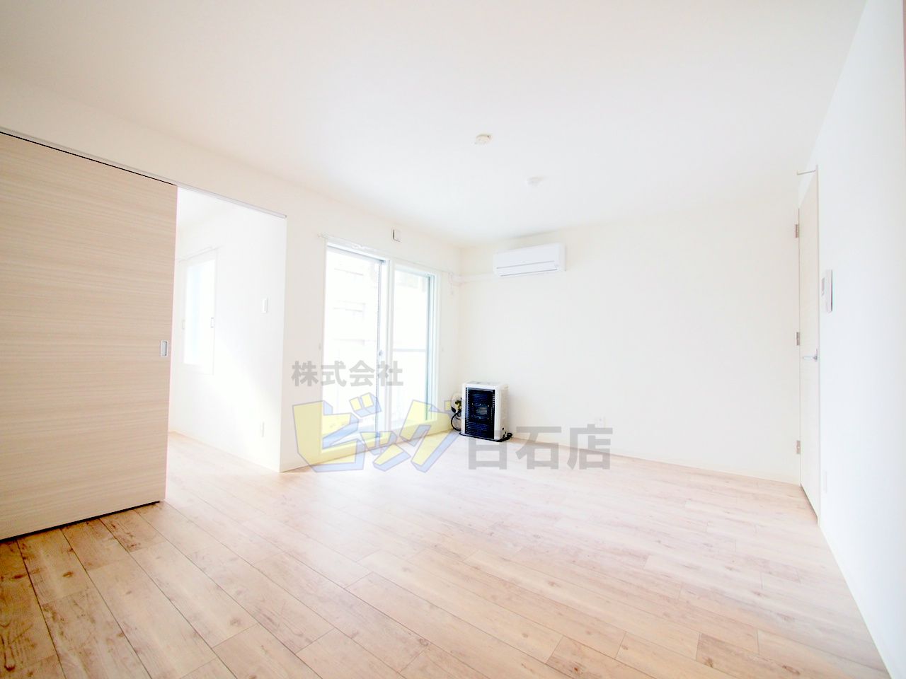 居室・リビング　お洒落なデザイナーズマンションです♪