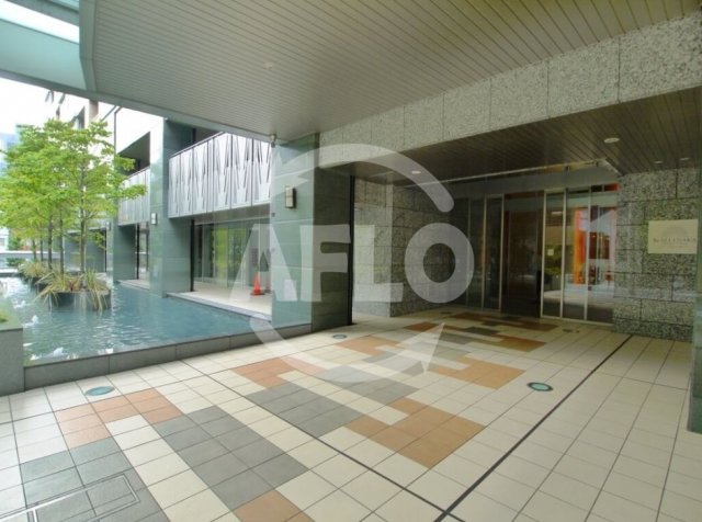 エントランス　ビオール大阪大手前タワー　エントランス