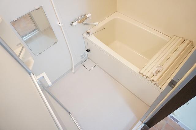 バス・シャワールーム　浴室