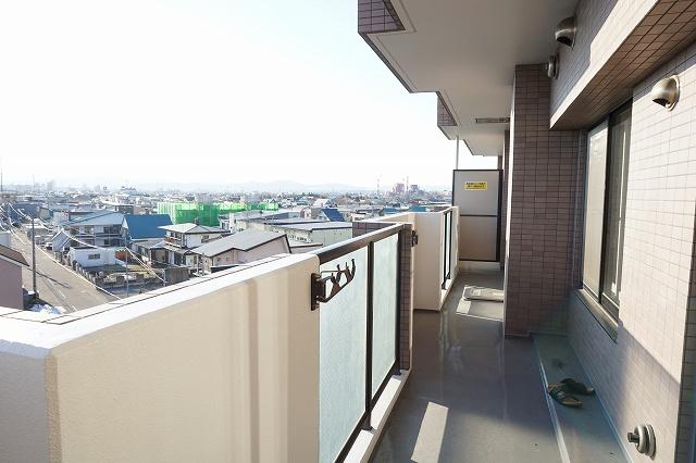 バルコニー　バルコニー