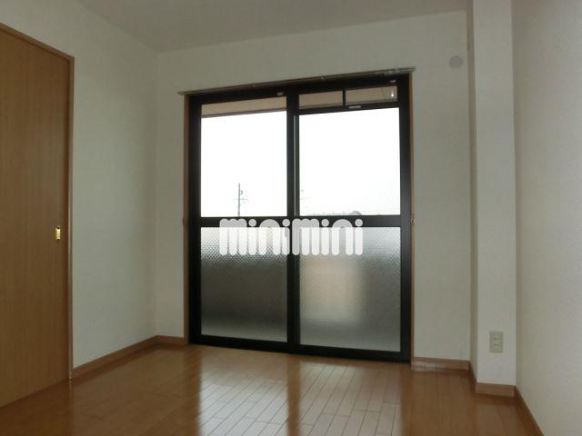 その他部屋・スペース　南側洋室です！